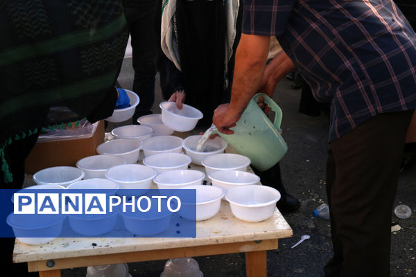 پیاده‌روی جاماندگان اربعین حسینی در تبریز