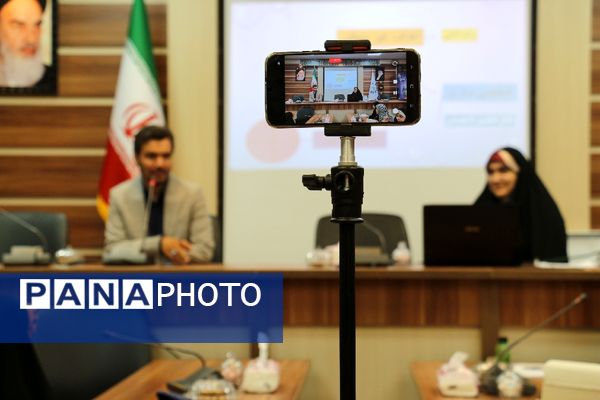 جلسه دوره مجری‌شو با محوریت اعتماد به نفس