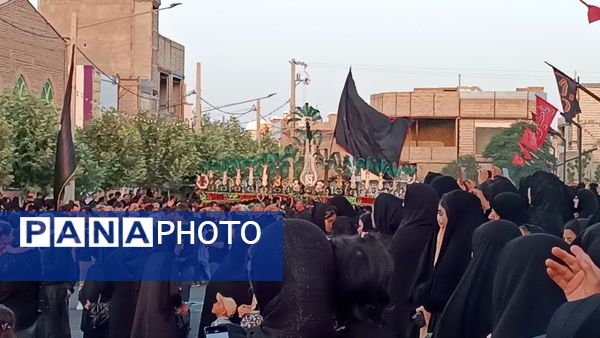 برپایی هیئت عزاداری بمناسبت عاشورای حسینی در شهرستان خلیل آباد