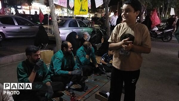 گذری بر فعالیت موکب  واکس صلواتی در دویست و دومین شب از اجتماعات مردمی بلوار فضل نیشابور 