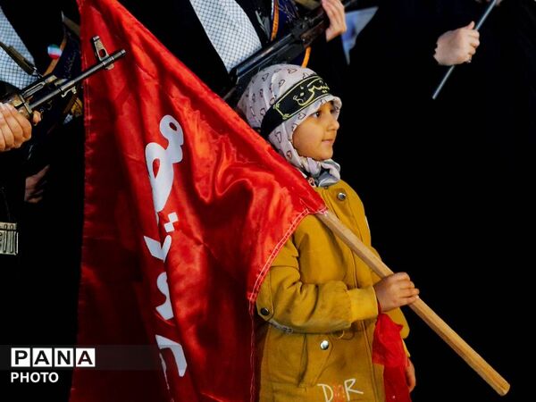 رزمایش جانفدا برای ایران امام رضایی در گلوگاه