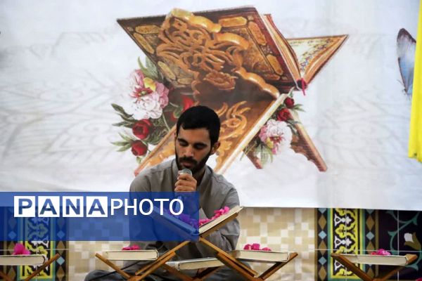 جشن روزه اولی‌ها در قلعه‌گنج 