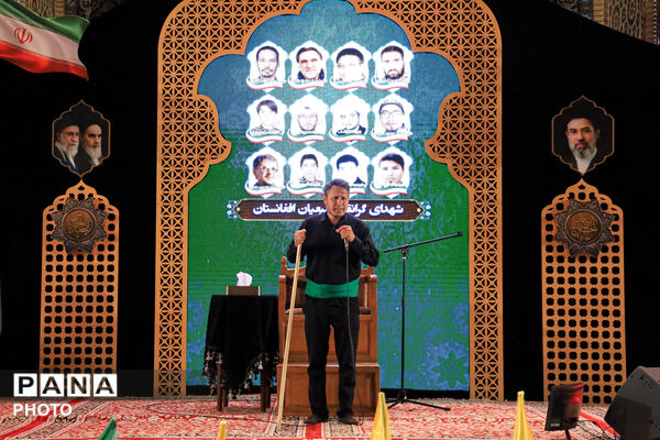 عزاداری سنتی شب هفتم محرم در «حسینیه حرم»