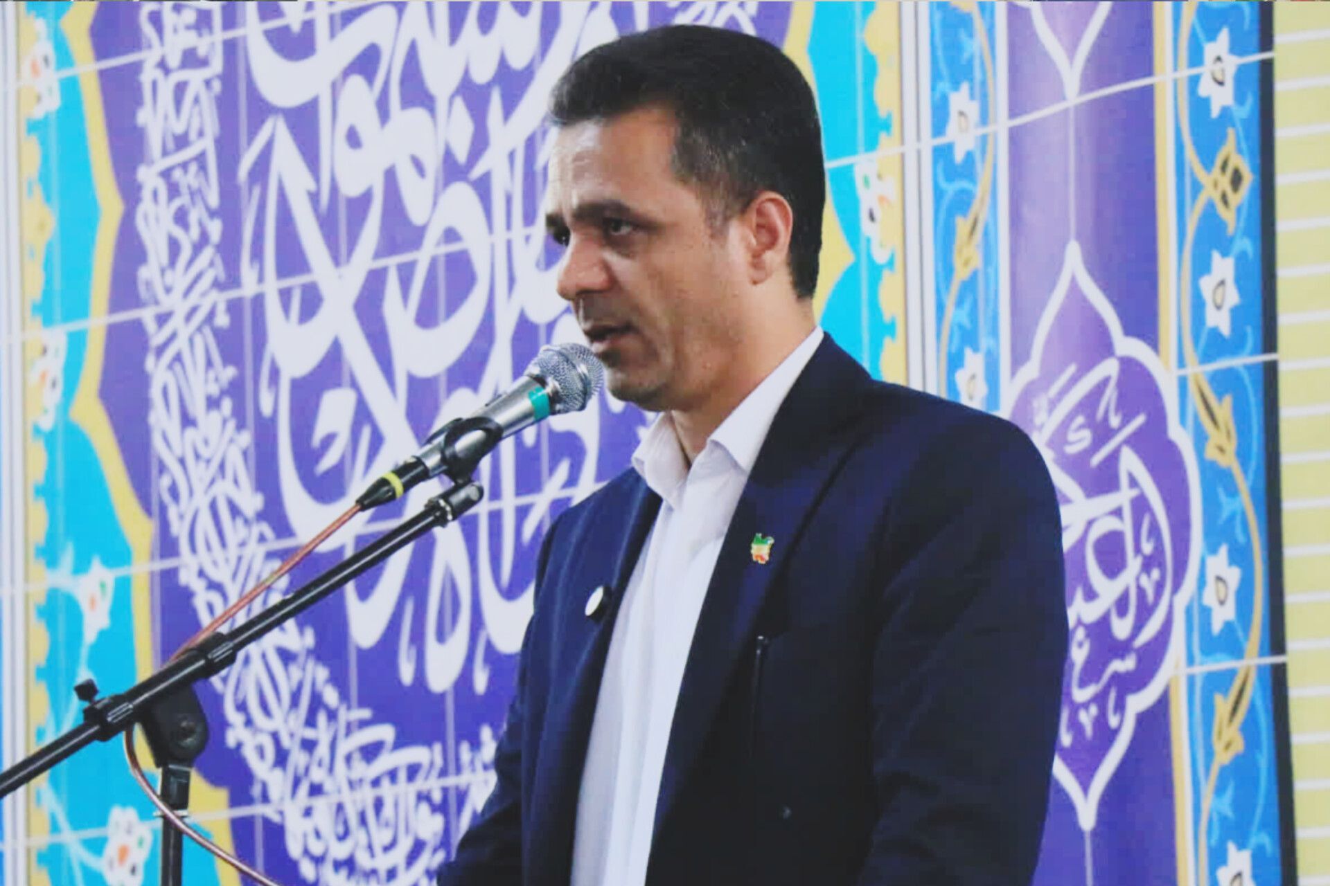 تجلیل از مقام معلم، پاسداشت ساحت علم و دانایی است