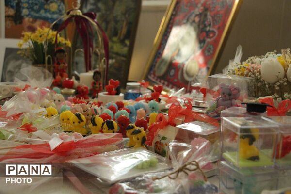 سیری در نمایشگاه دستاوردهای کانون‌های فرهنگی‌ تربیتی در آذربایجان شرقی