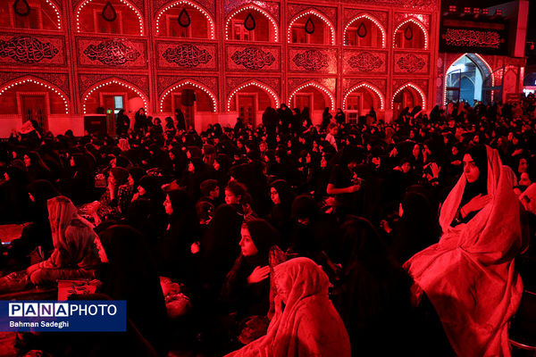 مراسم عزاداری شب تاسوعای حسینی (ع) در آستان امامزاده صالح(ع)