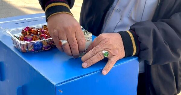 شکوه بندگی در نماز عید فطر گلوگاه