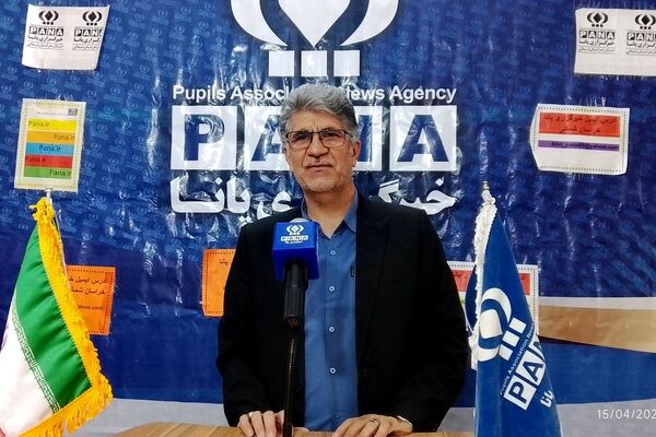 چهل‌ و نهمین شب اجتماعات مردمی، نماد انسجام نسل دختران نوجوان است