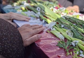 استقبال دانش‌آموزان شهر توره از شهید گمنام