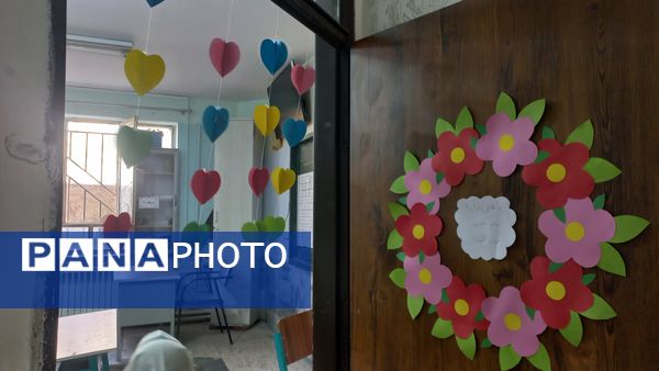 جشن شکوفه ها آغاز زنگ دانایی و شروع مهرورزی