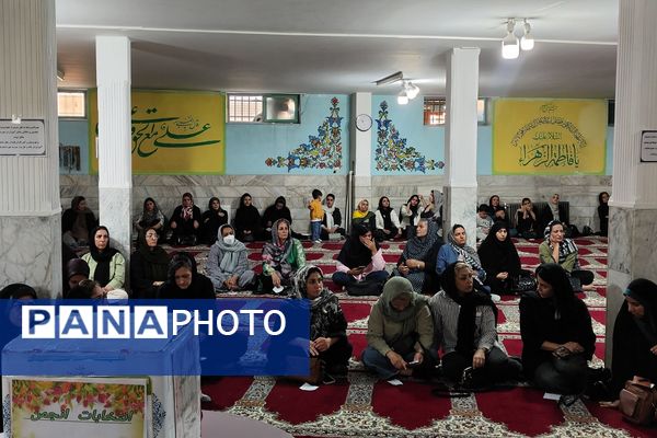 آغاز همدلی خانه و مدرسه، در جلسه انجمن اولیا و مربیان دبیرستان مهدیه