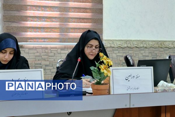 قرچک میزبان جلسه هم‌اندیشی کارشناس‌مسئولان مناطق ۲۱گانه شهرستان های استان تهران