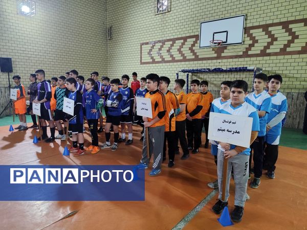 نمایش اقتدار در مدرسه میثم رشت