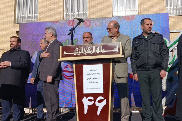 آیین نواختن زنگ انقلاب در مدارس فارس 