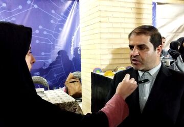 جوانان، گره‌گشای مشکلات کشور هستند