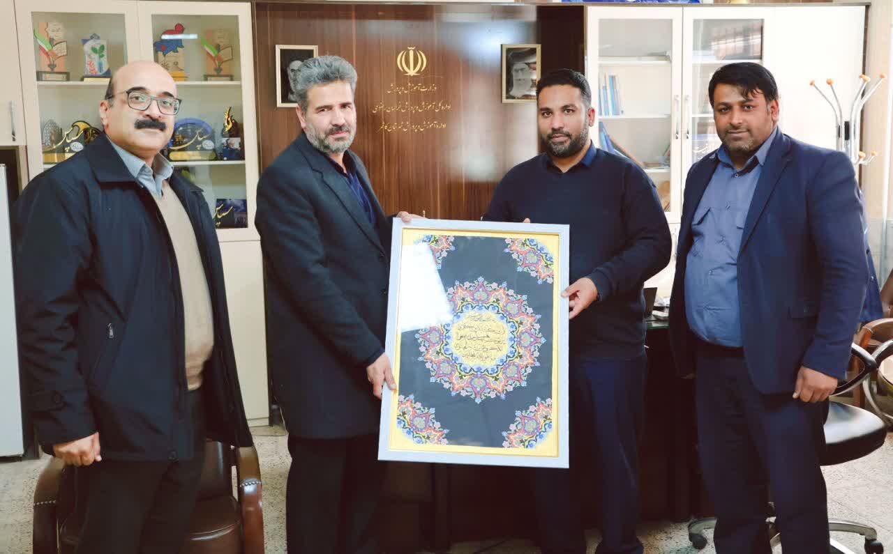 اهدا مبلغ ۲۵ میلیارد ریال جهت ساخت مدرسه روستای فروتقه کاشمر توسط فرهنگی نیک اندیش