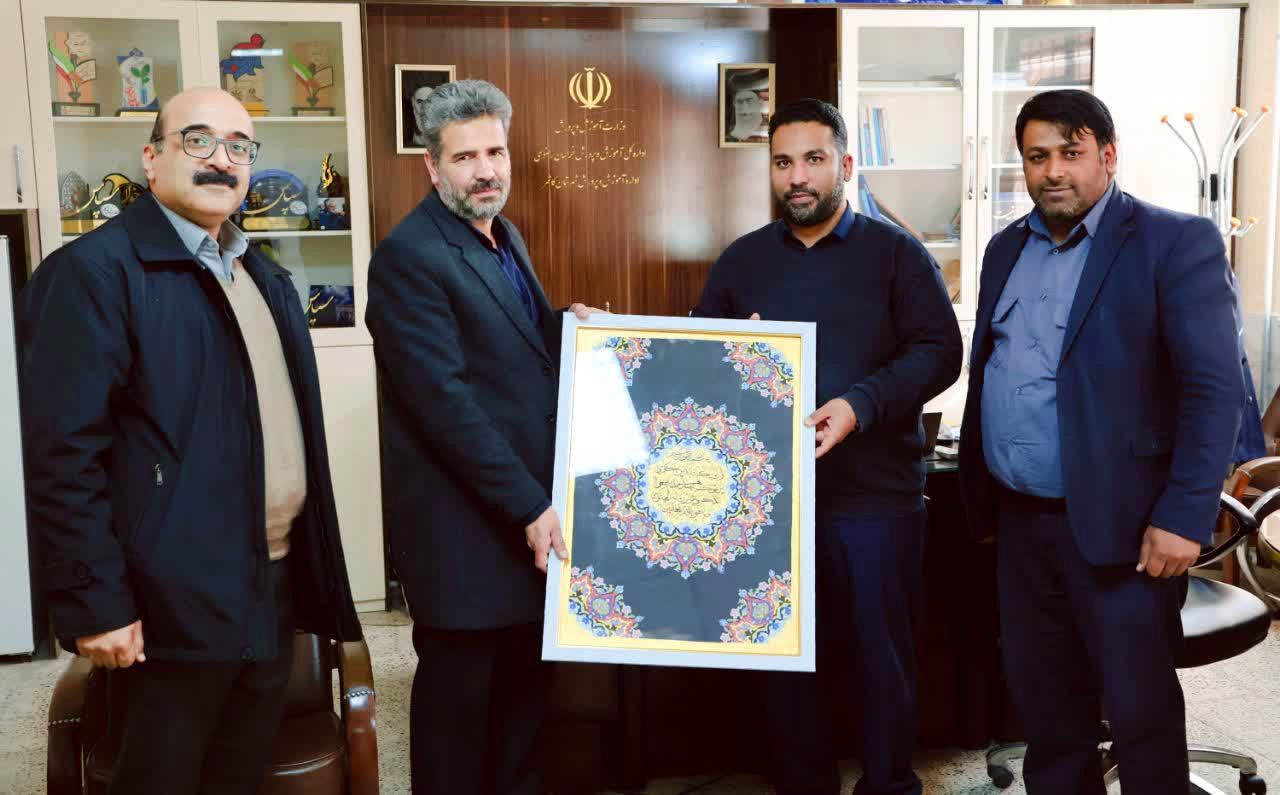 اهدا مبلغ ۲۵ میلیارد ریال جهت ساخت مدرسه روستای فروتقه کاشمر توسط فرهنگی نیک اندیش