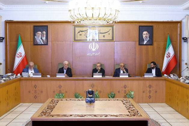 دولت در مدیریت فرایند اصلاح الگوی مصرف پیشگام است/ از هیچ تلاشی برای حمایت از چرخه تولید فروگذار نخواهیم کرد