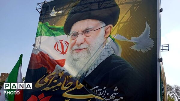 وداع با شهدای مدافع اقتدار وطن در شیراز
