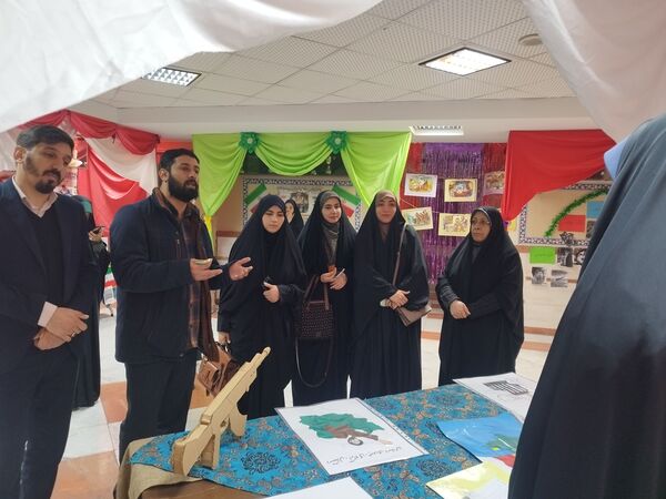آخرین ایستگاه مدرسه انقلاب در مدرسه شاهد غدیر یک