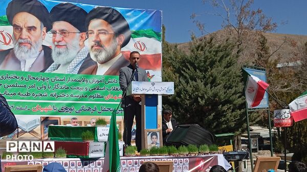 اجتماع باشکوه دانش‌آموزان چهارمحال و بختیاری در گلزار شهدای شهرکرد