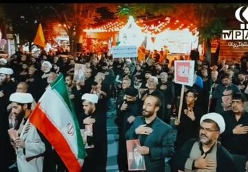 تاریکی حریفِ خونِ بیدارِ ما نیست