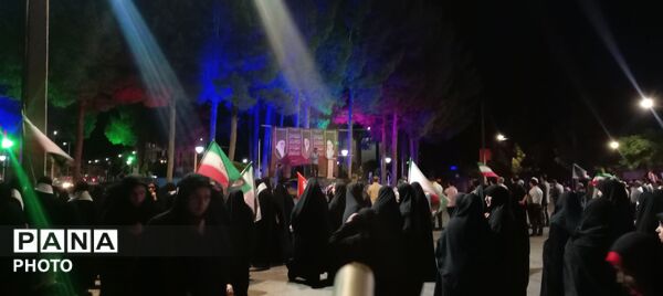 مردمانی میدان دار؛ جلوه‌ای از همبستگی در آغازین روزهای هفته وحدت در شهرستان رشتخوار
