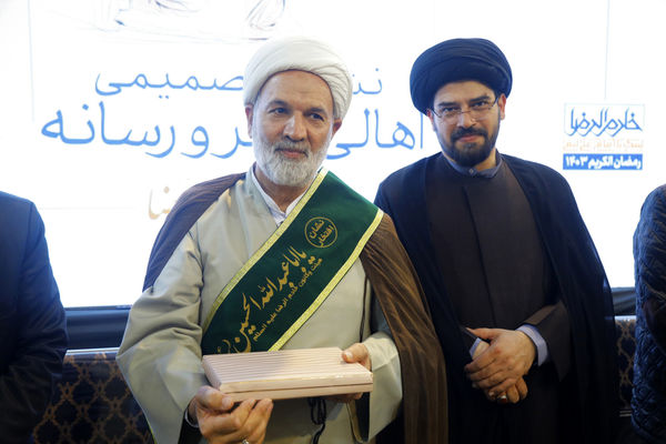 دورهمی رسانه‌ای اعضای خانه مطبوعات استان قم