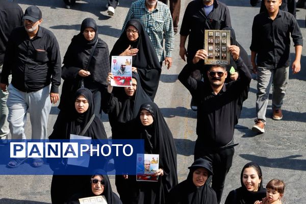 پیاده روی جاماندگان اربعین در اصفهان