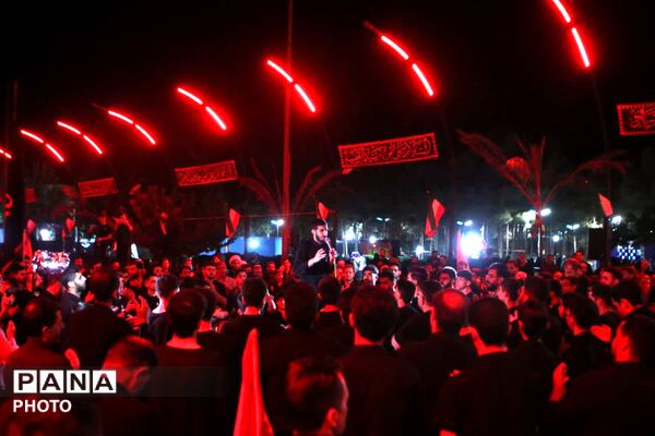 حرم شهدای گمنام آباده؛ میعادگاه دلدادگان حسینی