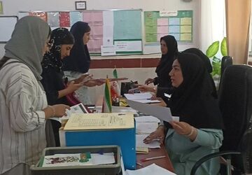 آغاز ثبت‌نام دانش‌آموزان پایه دهم در مدرسه ام‌البنین منطقه بیرانوند