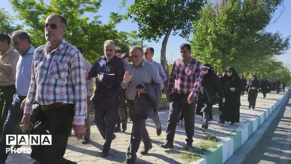 برگزاری همایش پیاده‌روی در شهرکرد 