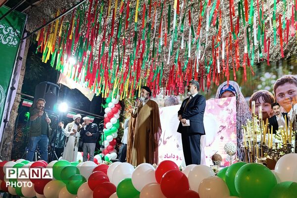 لبخند رسیدن دو دریا به هنگام سالروز ازدواج حضرت علی(ع) و  حضرت فاطمه(س)