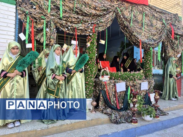 آیین افتتاح طرح مصباح الهدی با عطر پرچم حسینی در دبستان هدی
