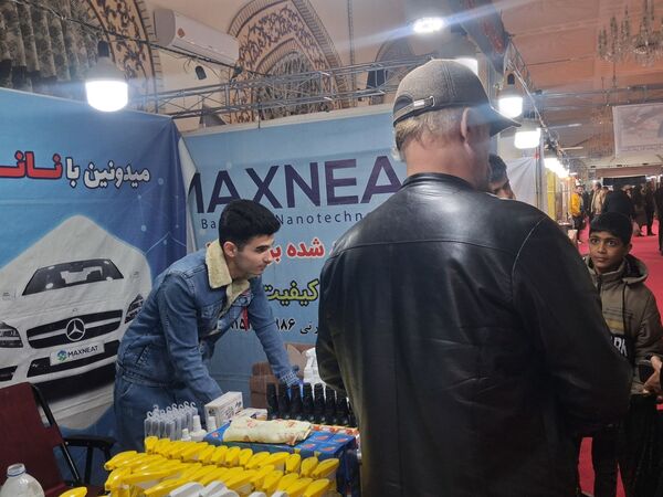 نمایشگاه عرضه مستقیم کالا ،سوغات و هدایا، صنایع دستی در شهرستان کاشمر 