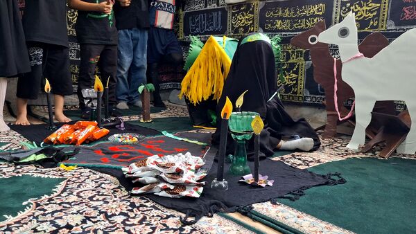نوآموزان قرآنی دارالقرآن امام علی(ع) در سوگ شهادت حضرت رقیه 