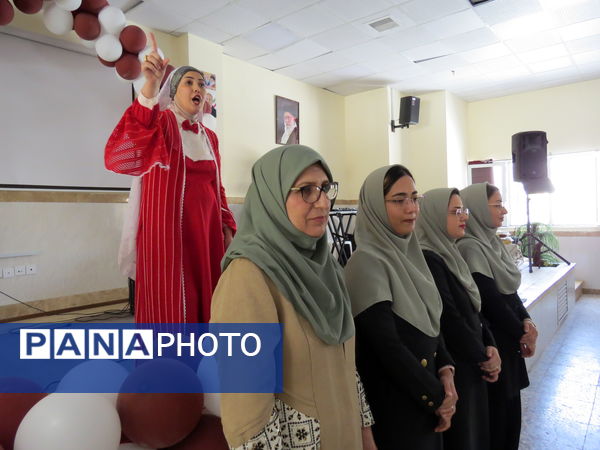 جشن الفبا در مدرسه دخترانه امام خمینی(ره) بجنورد