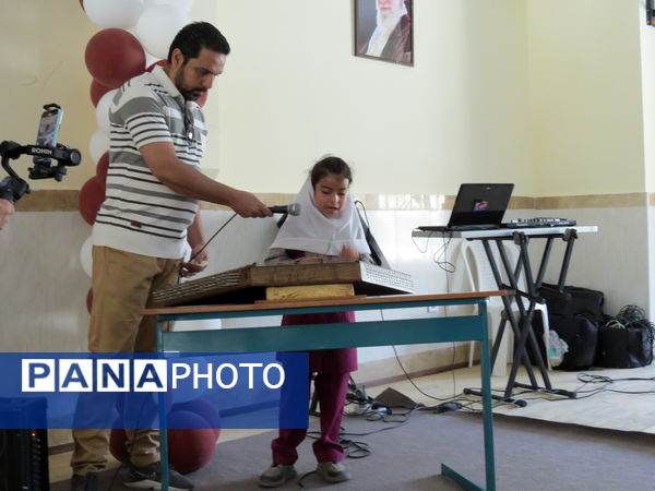 جشن الفبا در مدرسه دخترانه امام خمینی(ره) بجنورد