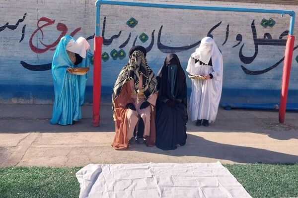 مراسم سوگواری شهادت حضرت فاطمه(س) در مدارس ناحیه 2 بهارستان