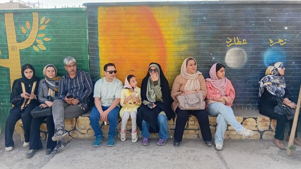 آغاز سال تحصیلی با جشن شکوفه‌ها در دبستان دکتر علی شریعتی 