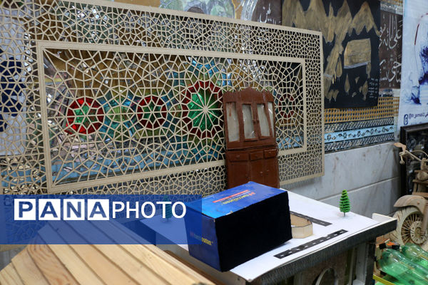 تجلیل از برترین‌های جشنواره پروژه خلاقیت در هنرستان ثامن الائمه قم