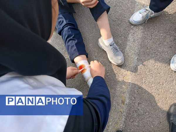  مانور زلزله در مدرسه سمانه ناحیه یک 