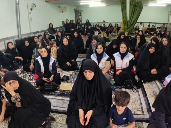 دبستان آوای مهر قائمشهر میزبان عزاداران حسینی شد