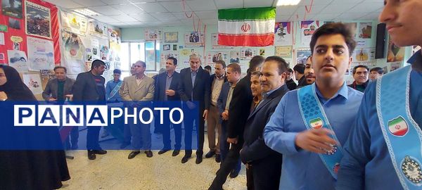 بازدید مدیران آموزش و پرورش محولات از دبیرستان مرحوم اسماعیلی 