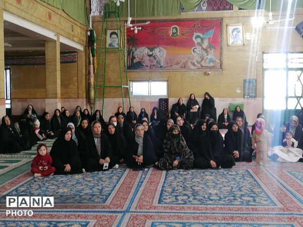 جلسه انجمن اولیا و مربیان دبستان شهید سید خلیل رضوی درحسینیه شهربار