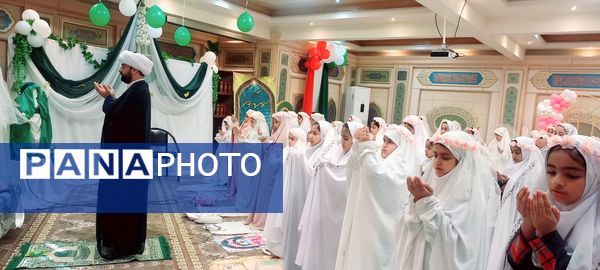 پروازِ تا خدا با بال‌های نماز در آستانه میلادِ مـنجی