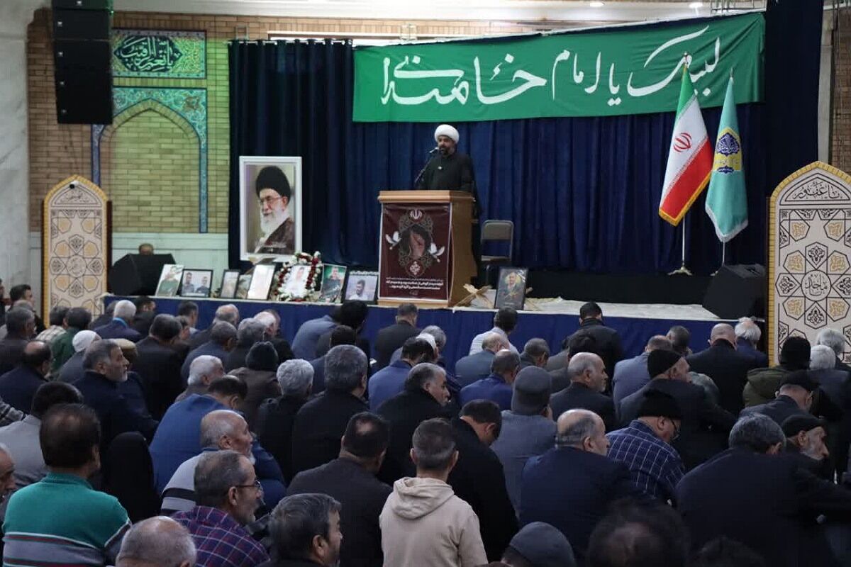 گرامیداشت اربعین رهبر شهید انقلاب و شهدای جنگ رمضان در نماز جمعه باقرشهر و کهریزک 