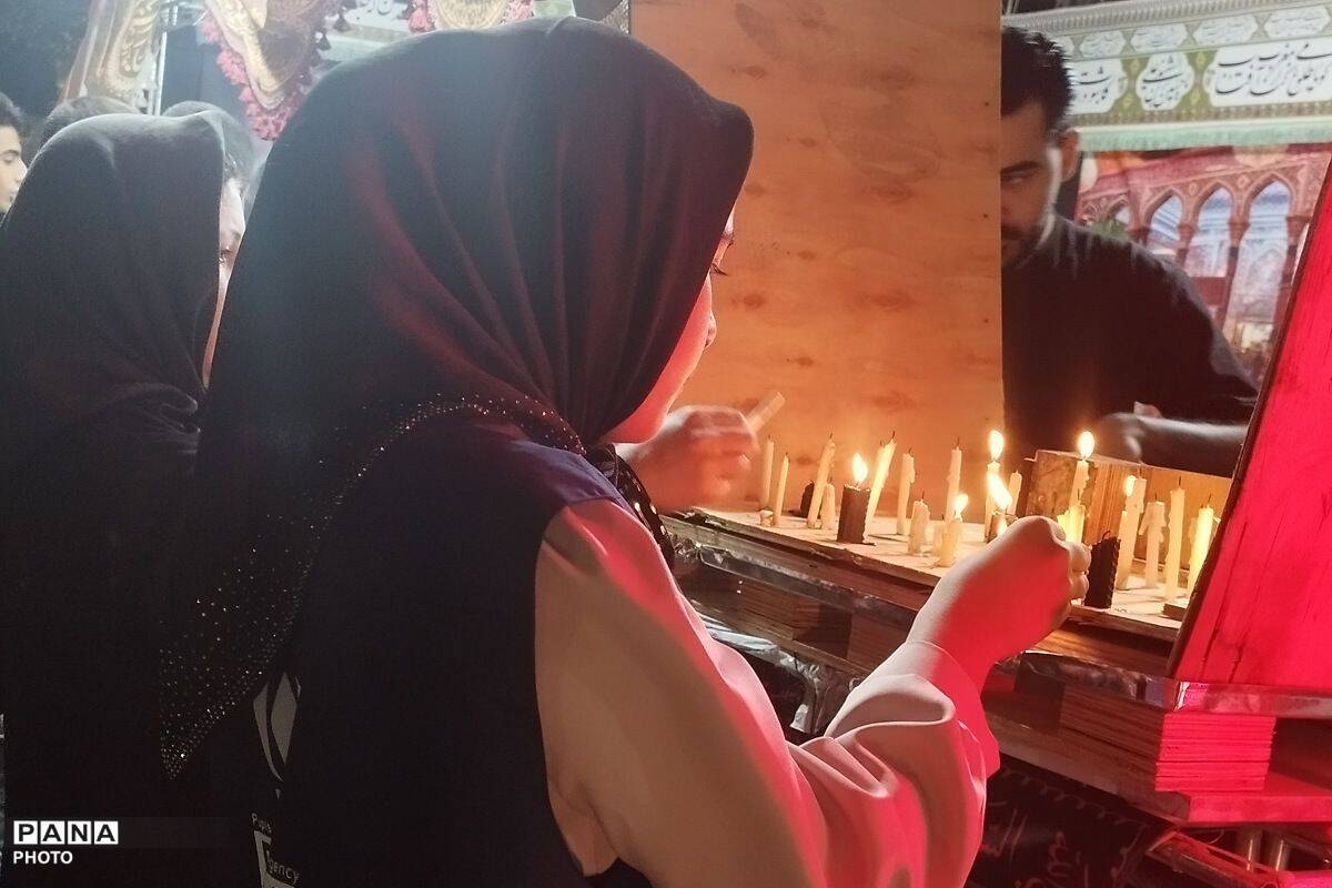  مراسم حزن انگیز شام غریبان در شهرک فرهنگیان شهرستان رباط‌کریم