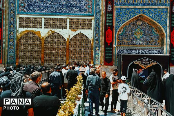 وداع تاریخی با رهبر شهید در مشهدالرضا