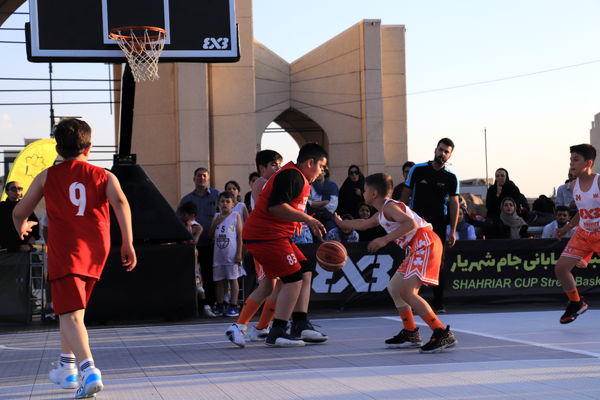 دومین روز از مسابقات بسکتبال و فوتبال خیابانی«جام شهریار» در تبریز